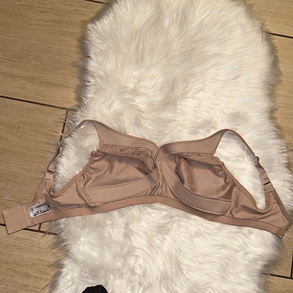 Glamorise MagicLift Wire-Free Minimizer Bra - Picture 11 of 14